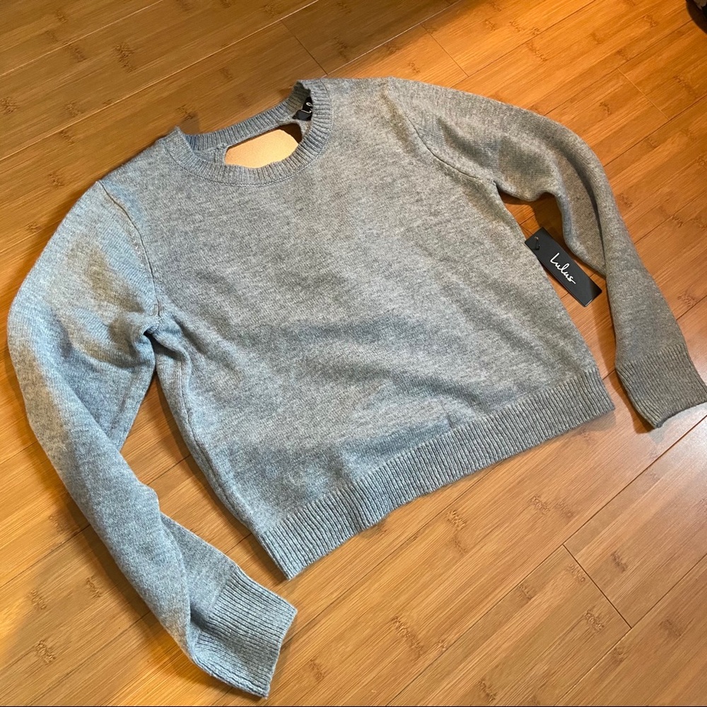 ‼️ 3 for $18 ‼️ Cross Back Sweater